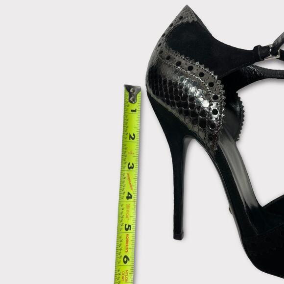 GUCCI Black SILVER PYTHON Black Suede BROGUE MARY JANE 38 1/2 - Picture 7 of 11